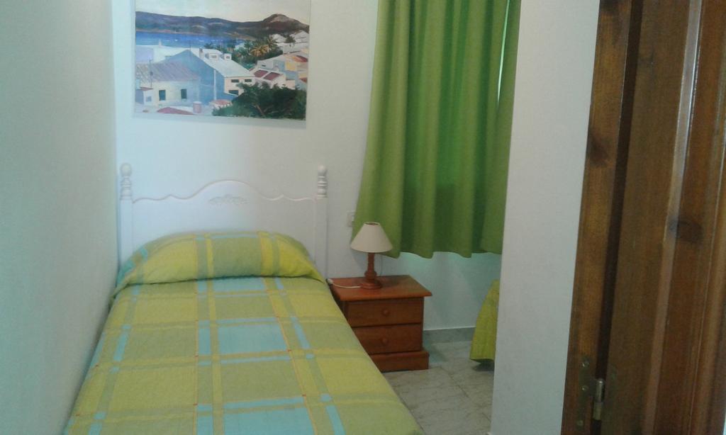Apartamentos Gabriel Sans ฟอร์เนลส์ ห้อง รูปภาพ